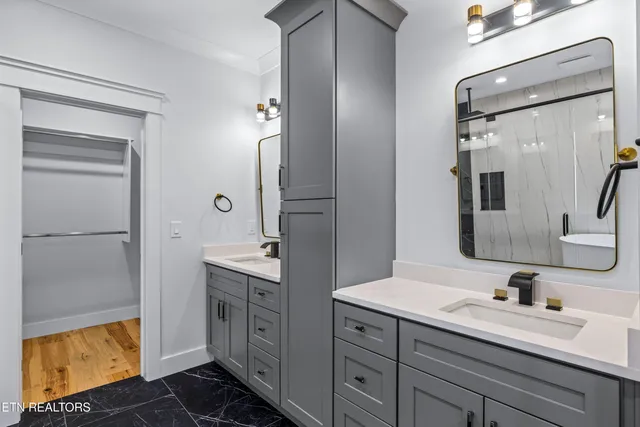 $629,000 | 316 Ootsima Lane, Loudon, TN 37774