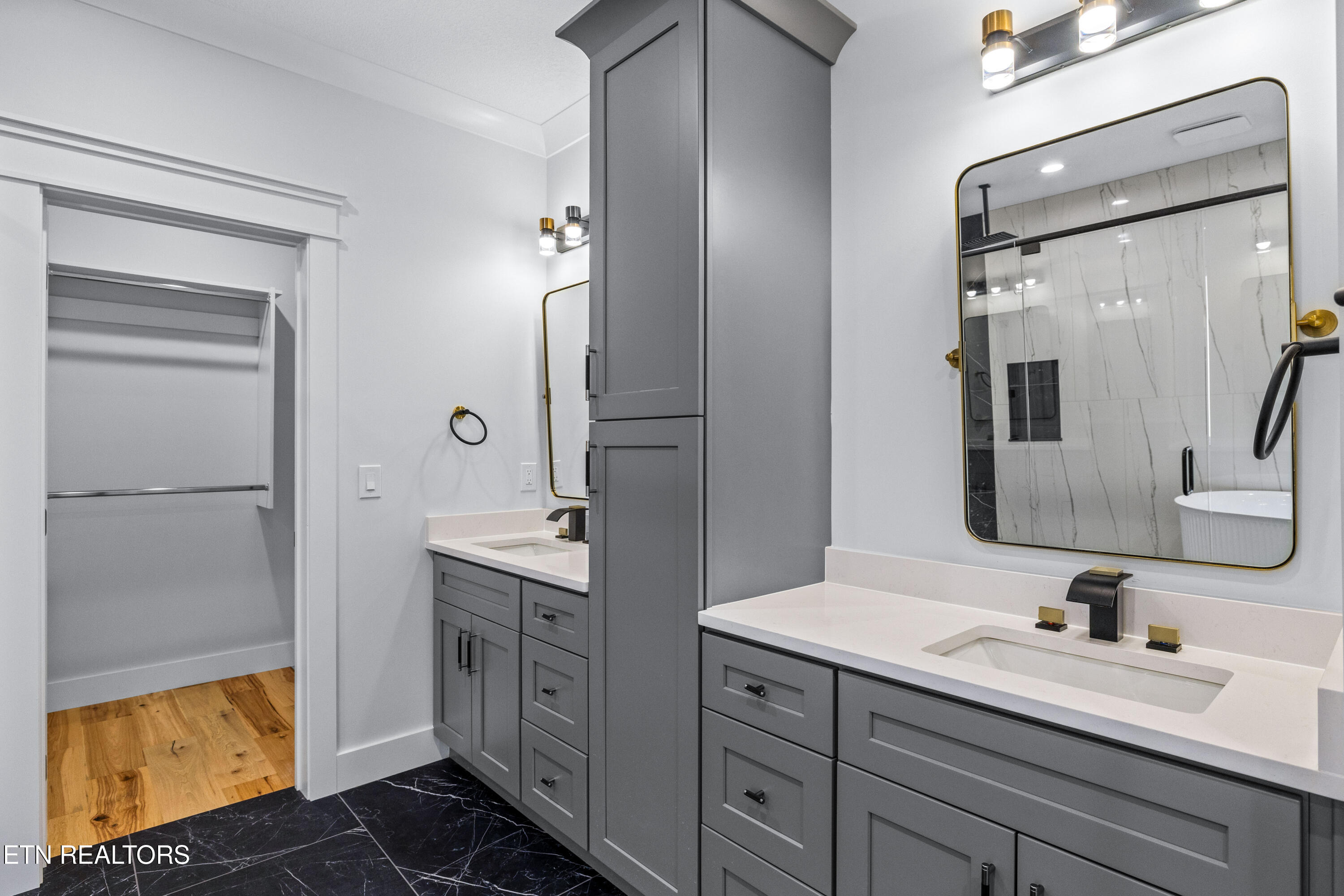 316 Ootsima Lane Loudon, TN 37774 - Photo 22 of 39 316OotsimaLn-26