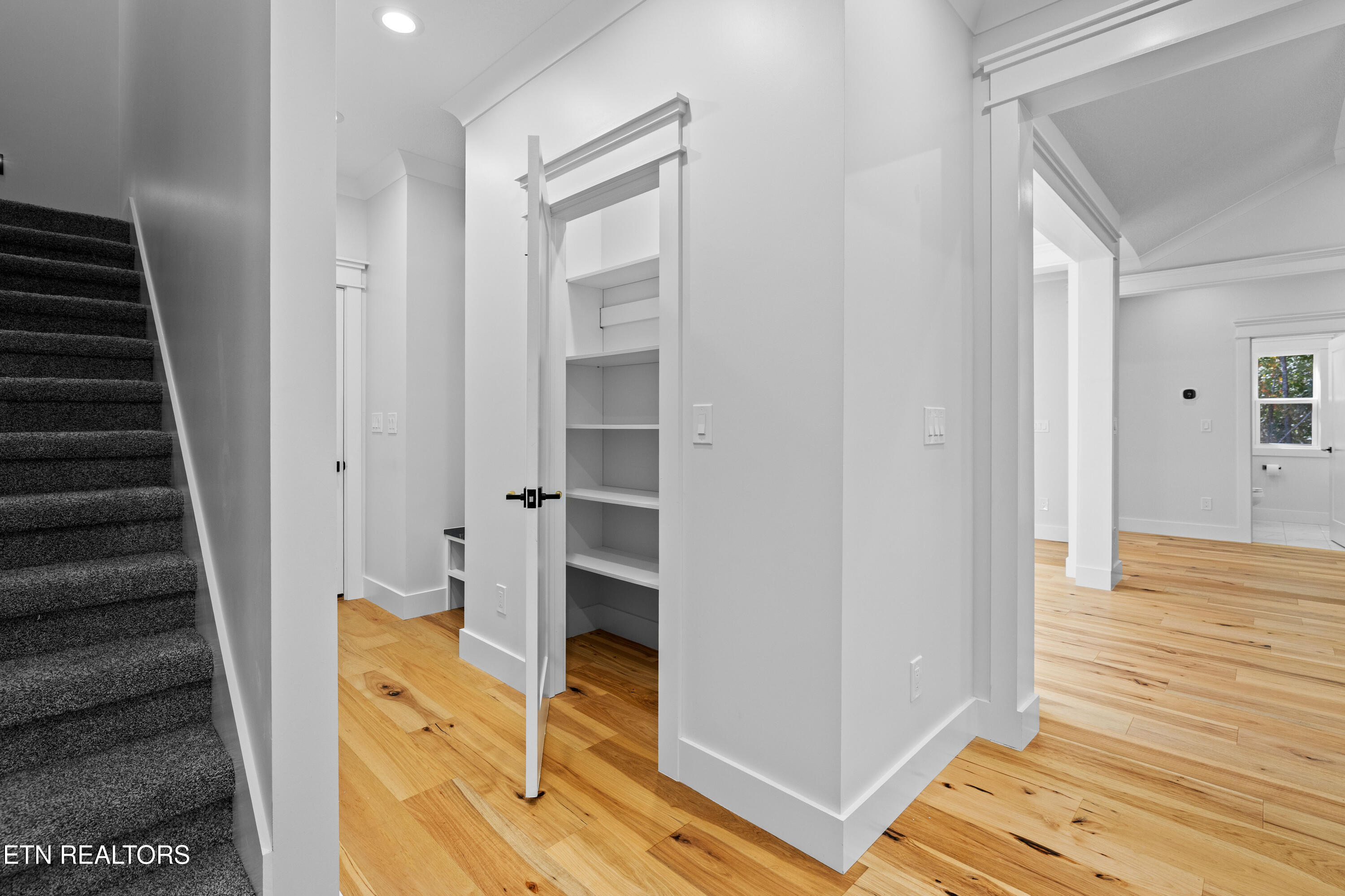 316 Ootsima Lane Loudon, TN 37774 - Photo 27 of 39 316OotsimaLn-20