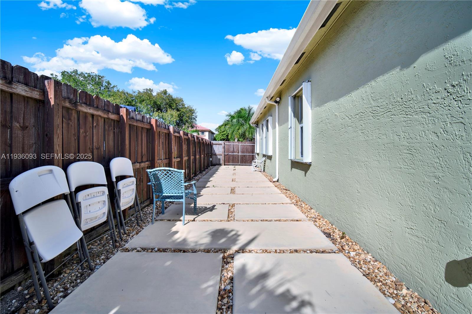 8916 Southwest 213th Street Cutler Bay, FL 33189 - Photo 20 of 23