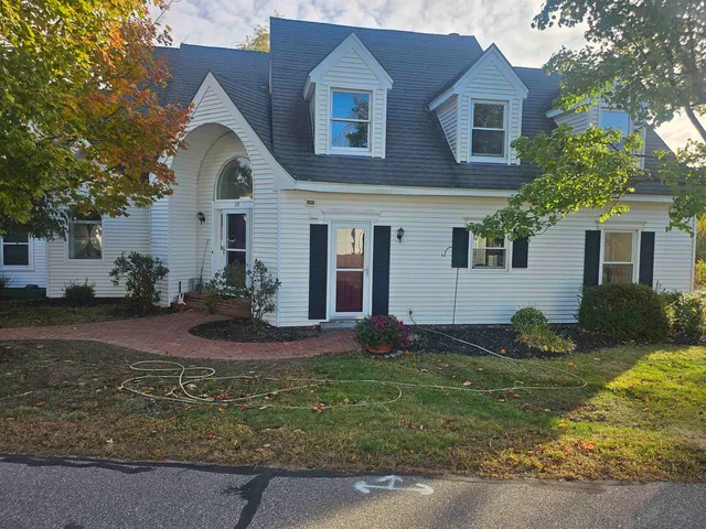 $3,500 | 20 Trail's End, Unit 2, Laconia, NH 03246