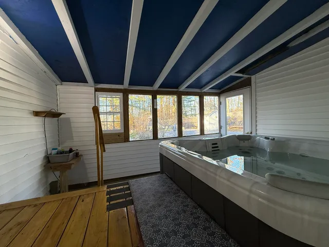 $485,000 | 336 Main Street, Winthrop, ME 04364