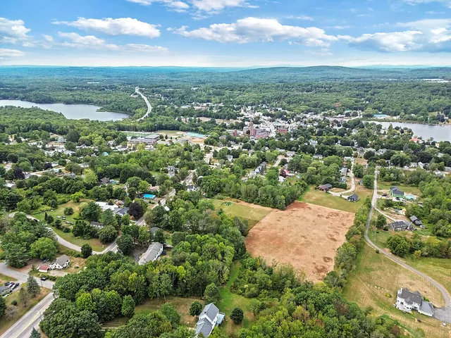 $485,000 | 336 Main Street, Winthrop, ME 04364