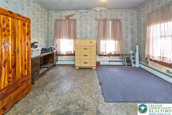 $298,500 | 3310 North Ruch Street, Whitehall, PA 18052