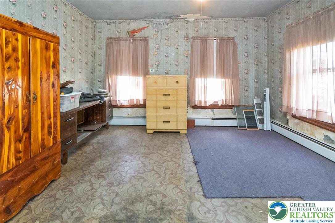 3310 North Ruch Street Whitehall, PA 18052 - Photo 25 of 35
