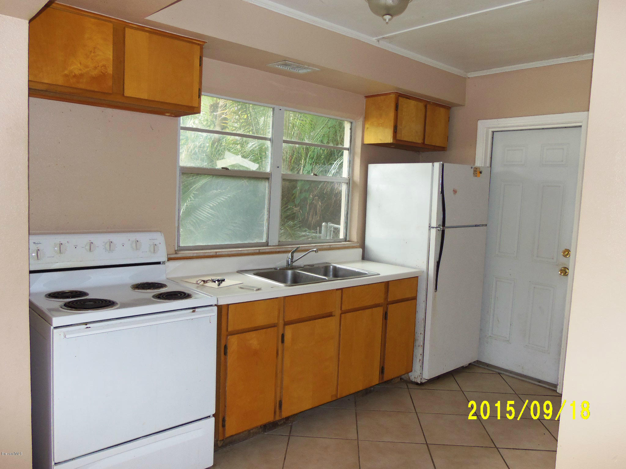 2601 2nd Avenue Northeast Palm Bay, FL 32905 - Photo 4 of 9 100_0651