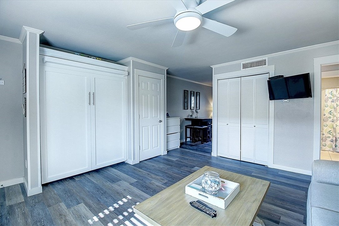 622 Beach Access Road, Unit 129 Port Aransas, TX 78373 - Photo 9 of 40