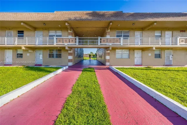 $132,500 | 505 Northwest 177th Street, Unit 210, Miami Gardens, FL 33169