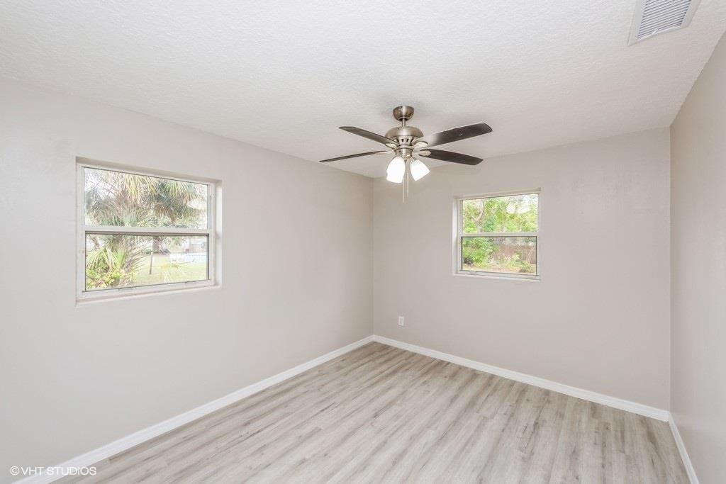 284 Silver Lake Road Palatka, FL 32177 - Photo 16 of 29 Gallery Image 16