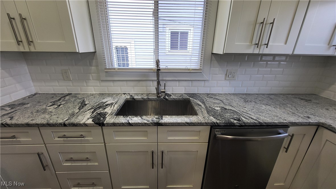 9304 Snow Road Cleveland, OH 44130 - Photo 11 of 25 Gallery Image 11