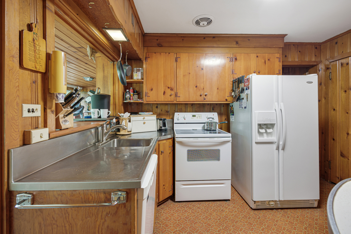 16 Green Ridge Road Elgin, IL 60120 - Photo 16 of 35 Gallery Image 16