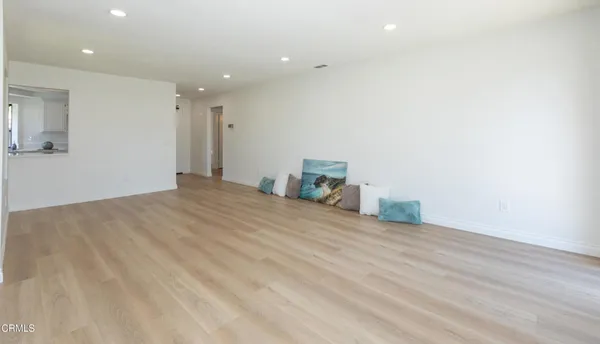 $665,000 | 838 Sandberg Lane, Ventura, CA 93003