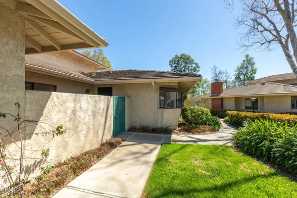 $665,000 | 838 Sandberg Lane, Ventura, CA 93003