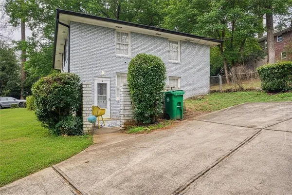 $5,000 | 2418 Brookdale Drive Northeast, Atlanta, GA 30345