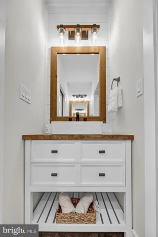 $674,900 | 2401 Baltimore Pike, Hanover, PA 17331