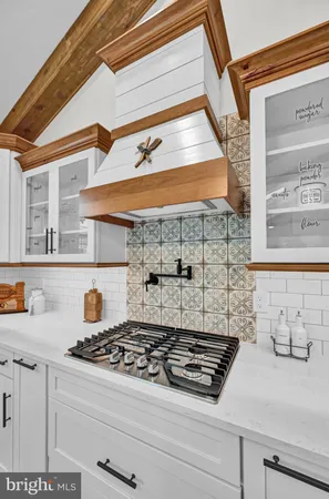 $674,900 | 2401 Baltimore Pike, Hanover, PA 17331
