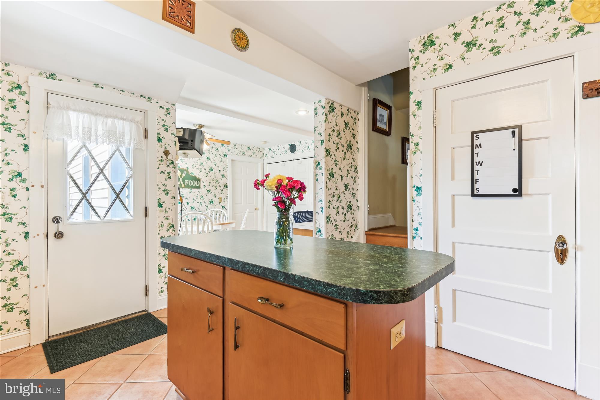 209 Cedarcroft Road Baltimore, MD 21212 - Photo 20 of 63 Kitchen