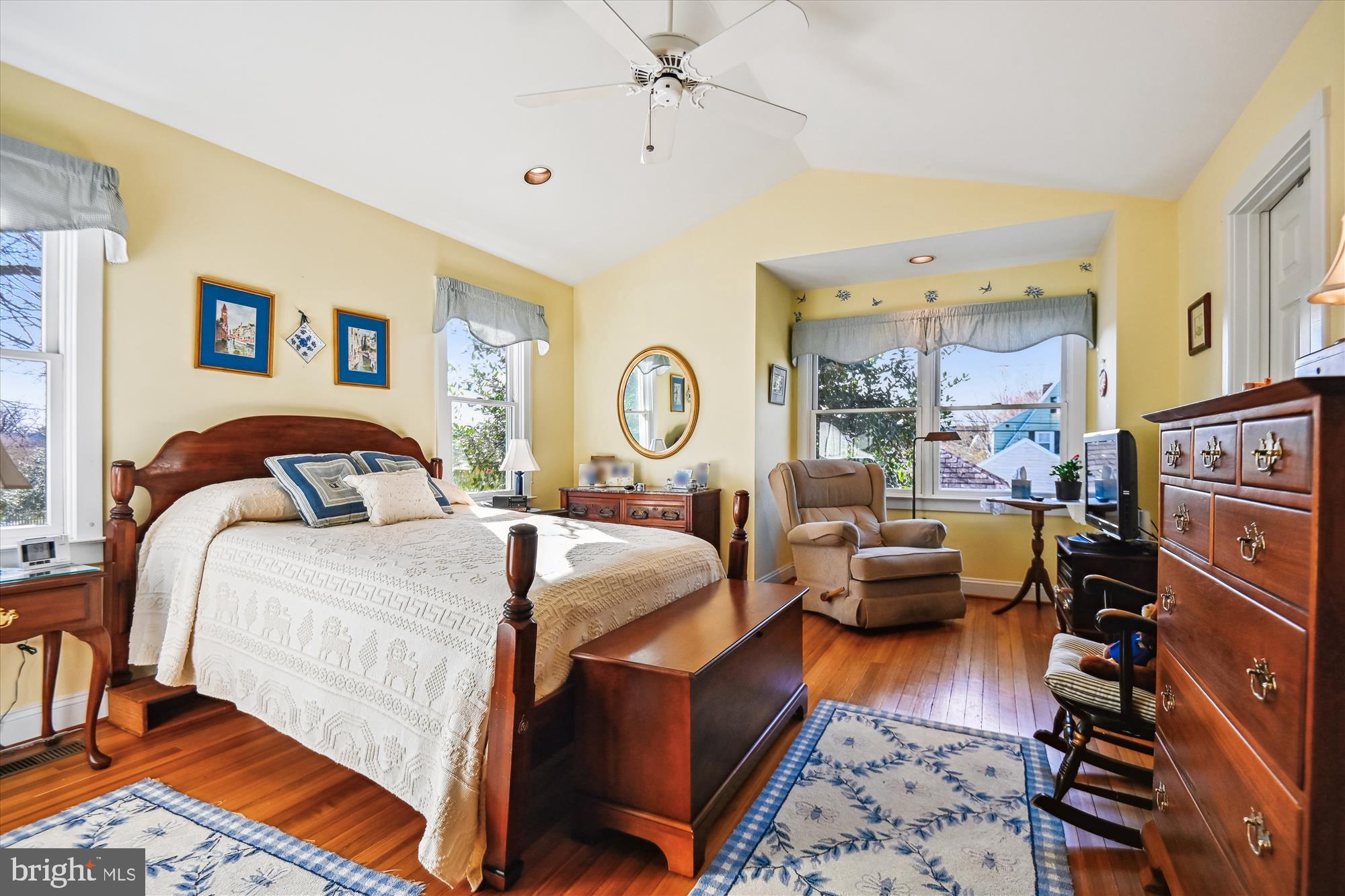 209 Cedarcroft Road Baltimore, MD 21212 - Photo 26 of 63 Primary bedroom