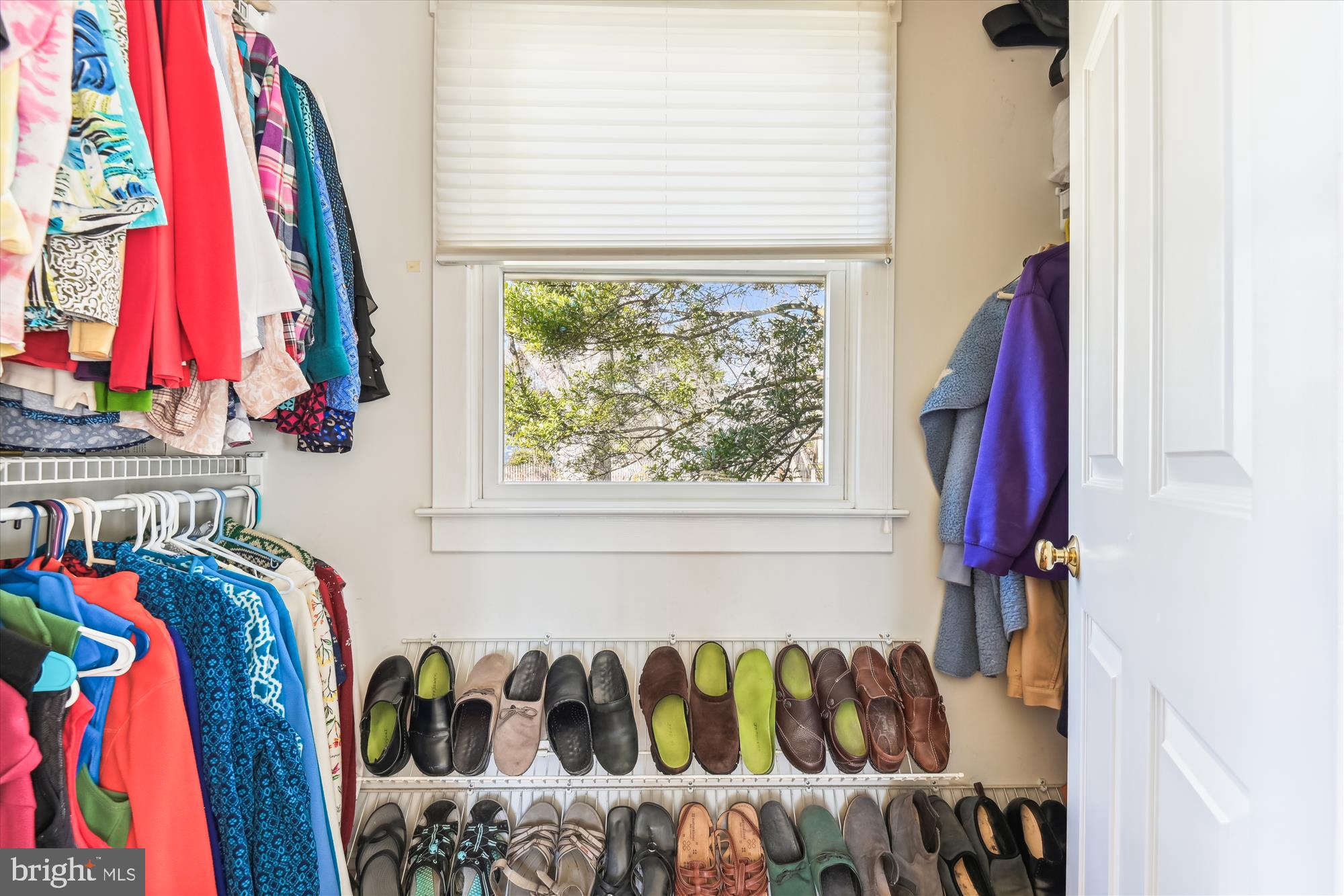 209 Cedarcroft Road Baltimore, MD 21212 - Photo 29 of 63 Primary closet