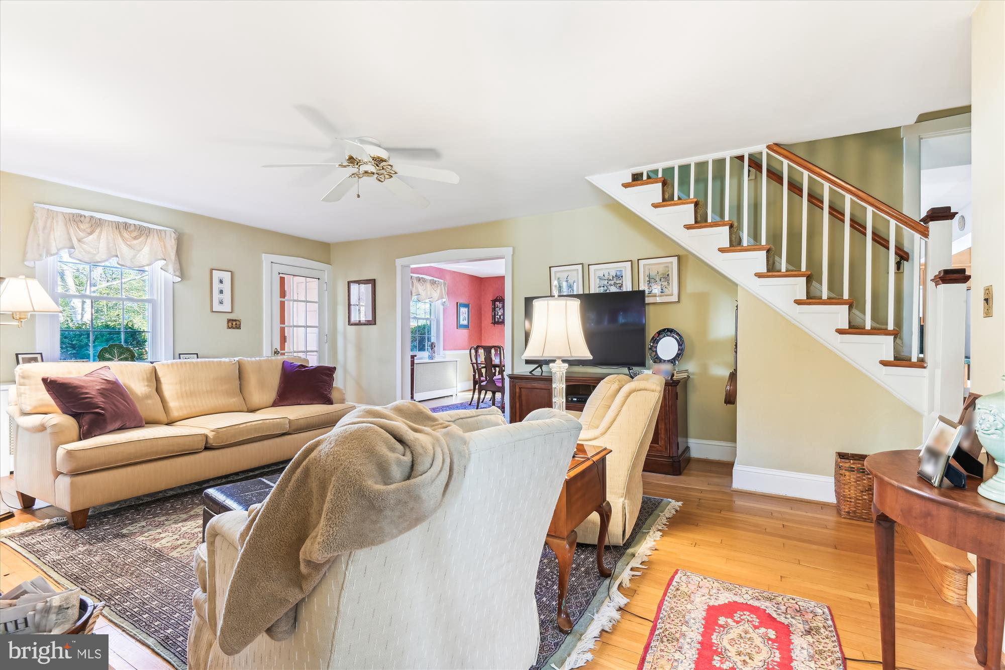209 Cedarcroft Road Baltimore, MD 21212 - Photo 6 of 63 Living room