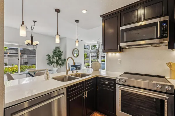 $739,950 | 1725 Parkview Green Circle, San Jose, CA 95131