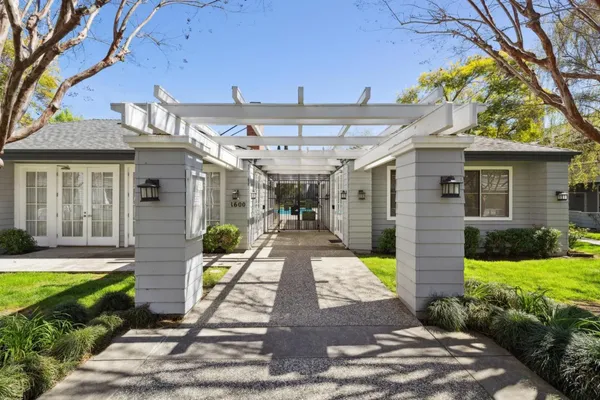 $739,950 | 1725 Parkview Green Circle, San Jose, CA 95131