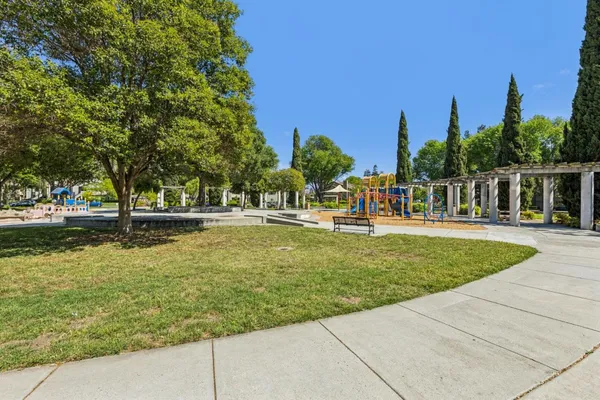 $739,950 | 1725 Parkview Green Circle, San Jose, CA 95131