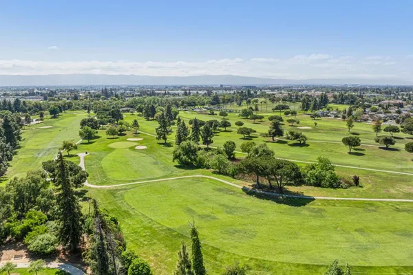 $739,950 | 1725 Parkview Green Circle, San Jose, CA 95131