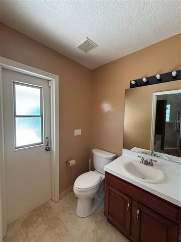 $2,900 | 3511 Fox Lake Drive, Apopka, FL 32712