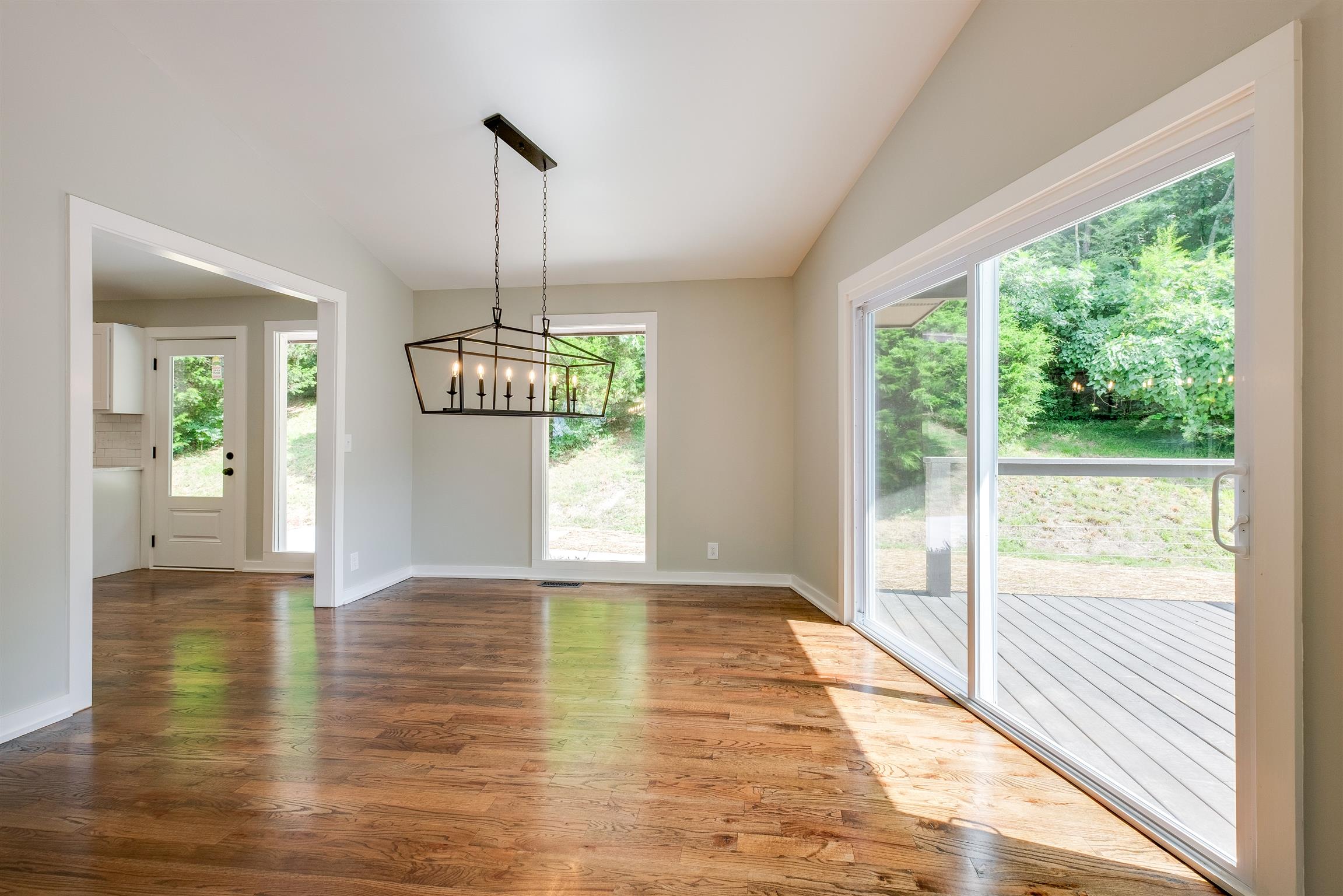 1622 Union Hill Road Goodlettsville, TN 37072 - Photo 9 of 30 Dining area.