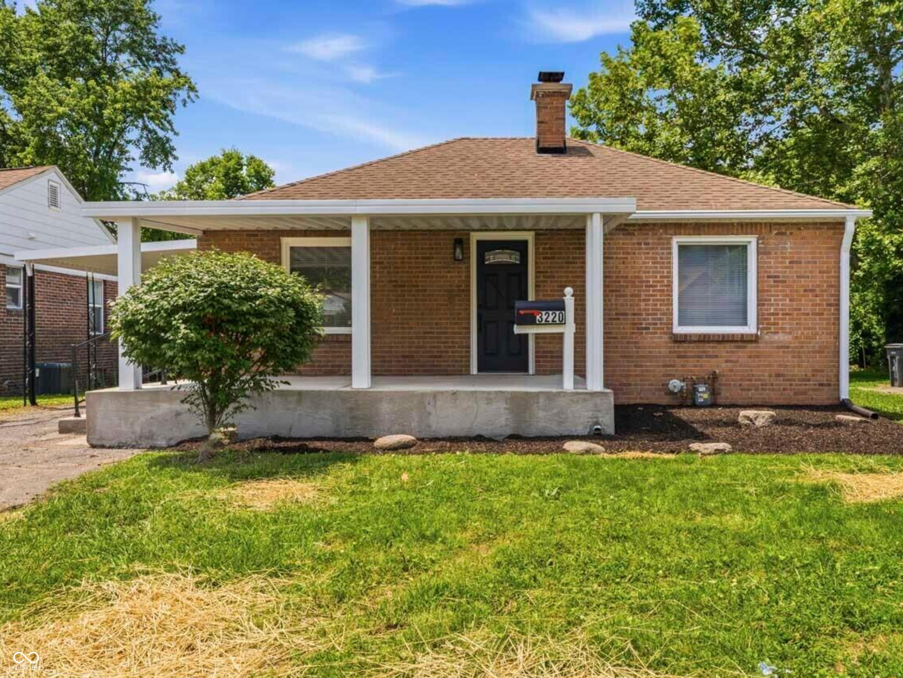 3220 North Keystone Avenue Indianapolis, IN 46218 - Photo 1 of 40
