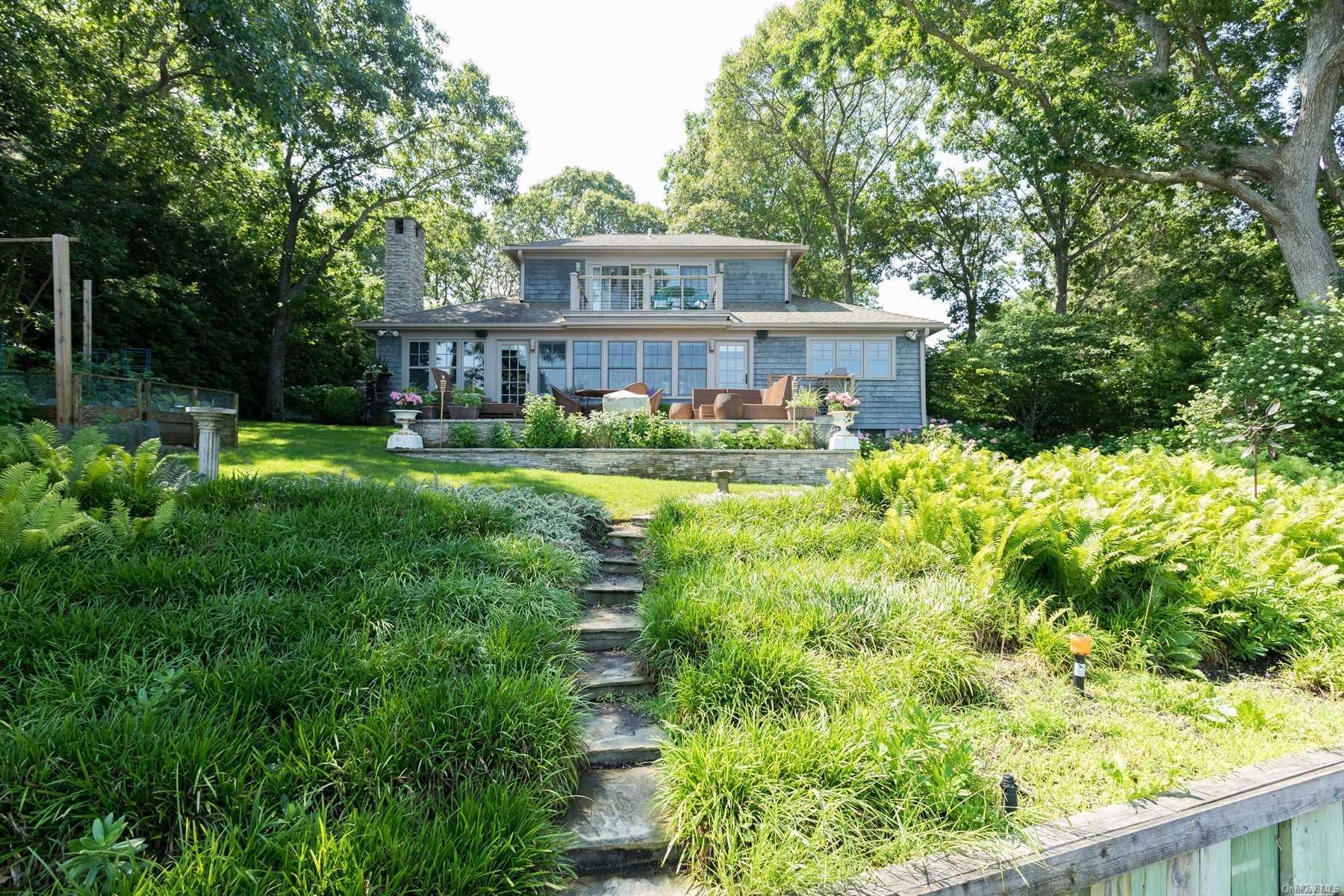1235 Luptons Point Road Mattituck, NY 11952 - Photo 1 of 1 Beautifully Appointed W/Dock