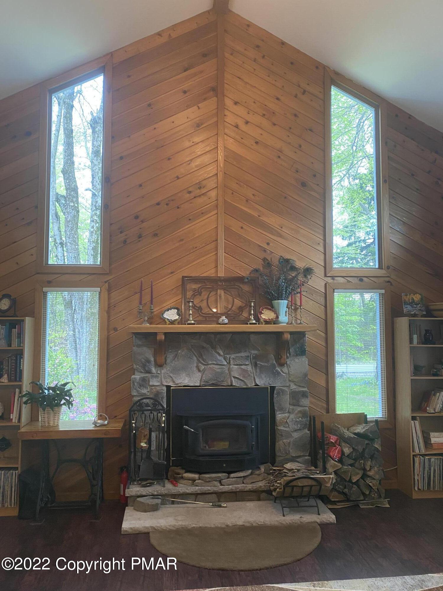 425 Lake Road Tobyhanna, PA 18466 - Photo 15 of 42 IMG_1664