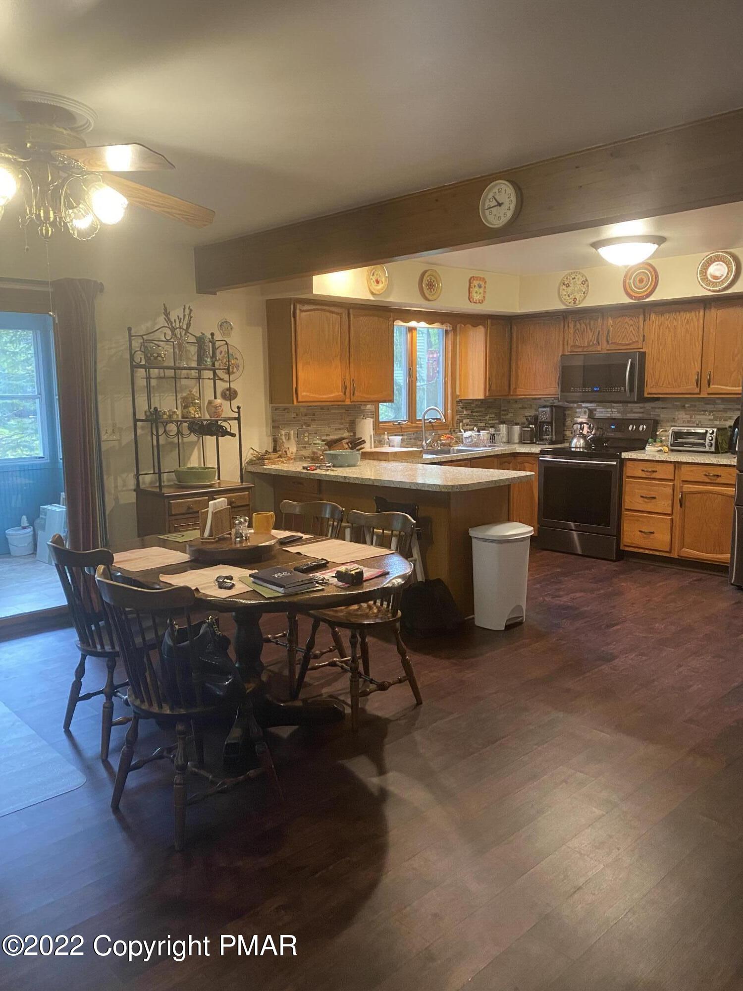 425 Lake Road Tobyhanna, PA 18466 - Photo 20 of 42 IMG_1673