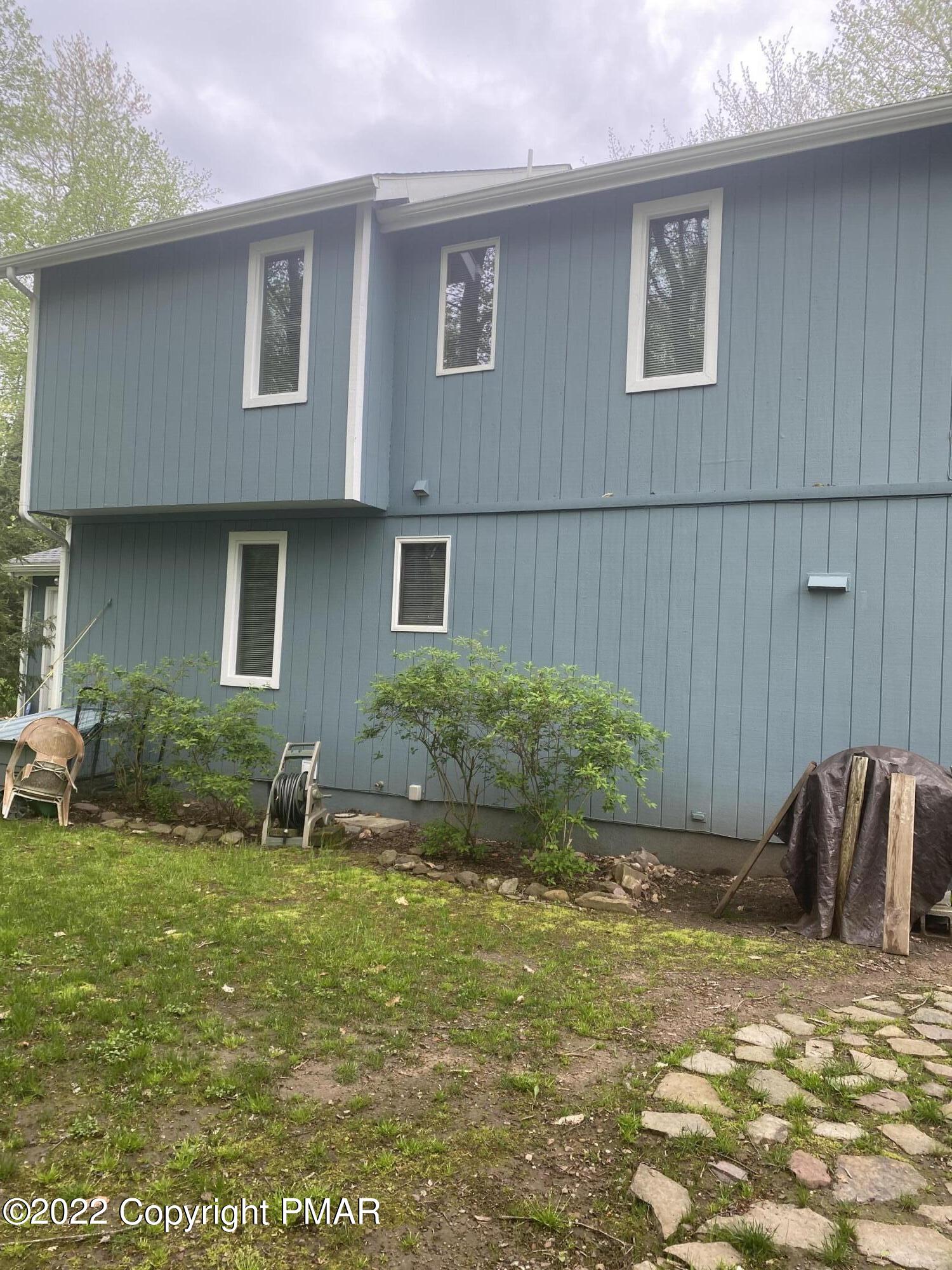 425 Lake Road Tobyhanna, PA 18466 - Photo 10 of 42 IMG_1657