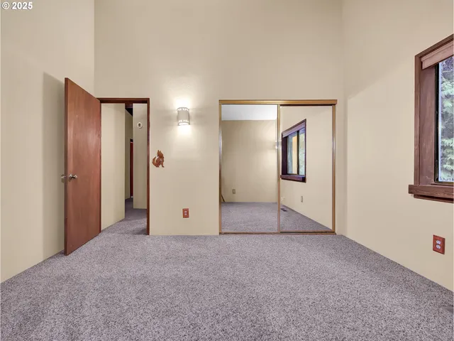 $749,000 | 35570 Southeast Barnum Road, Sandy, OR 97055