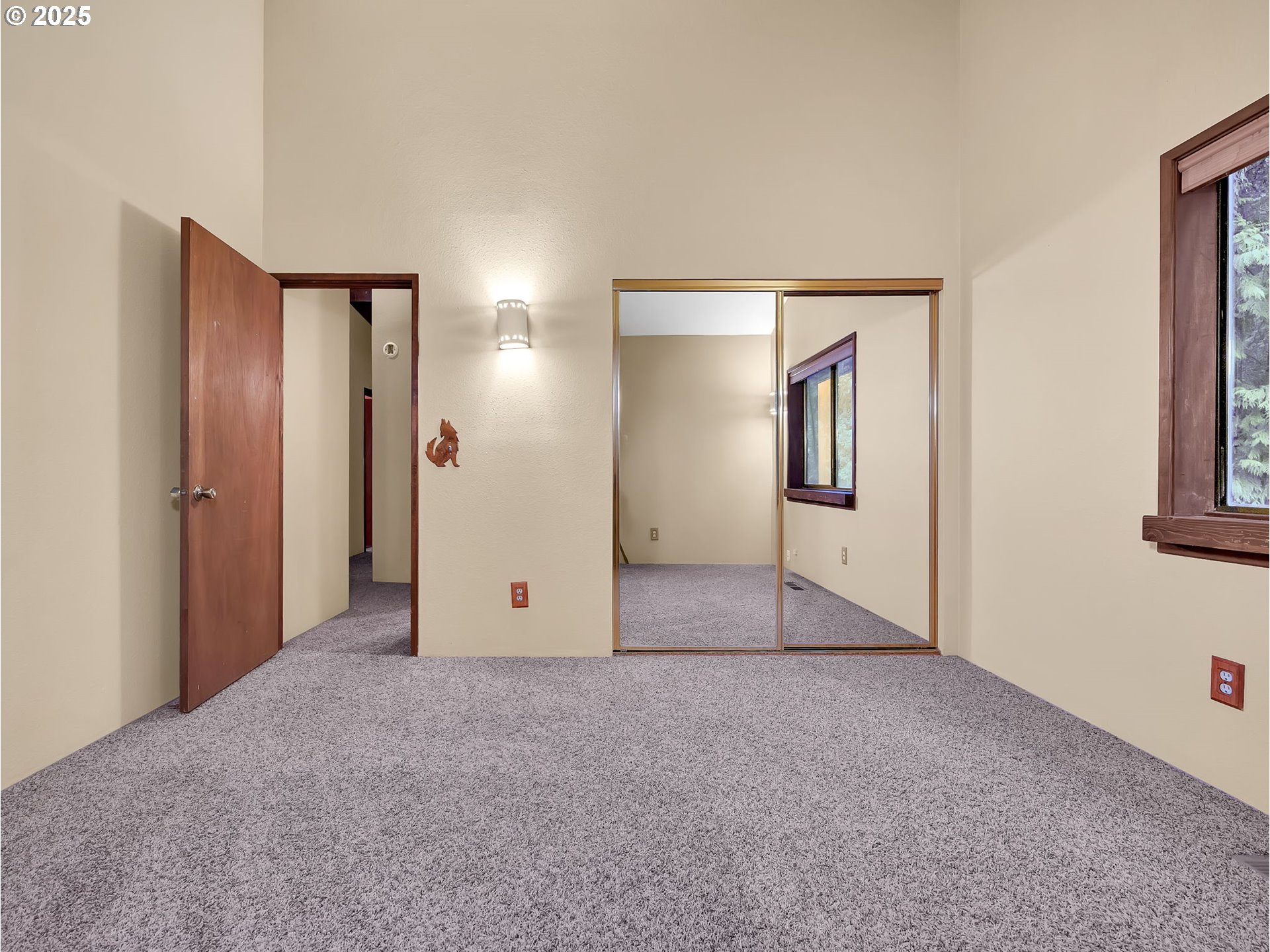 35570 Southeast Barnum Road Sandy, OR 97055 - Photo 35 of 47 Bedroom