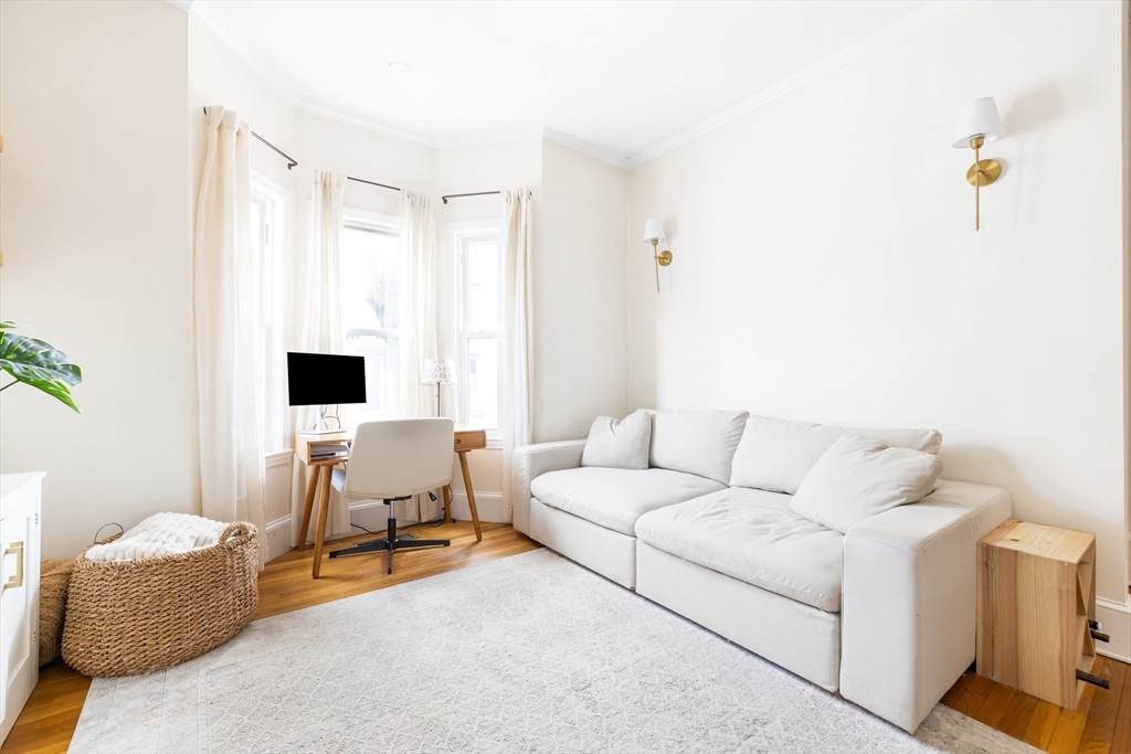171 H Street, Unit 1 Boston, MA 02127 - Photo 2 of 26