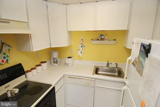 $274,900 | 2628 Gull Way, Unit 202A, Ocean City, MD 21842