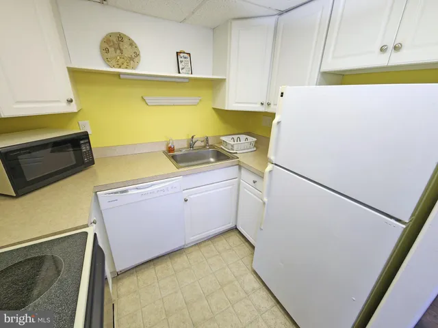 $274,900 | 2628 Gull Way, Unit 202A, Ocean City, MD 21842