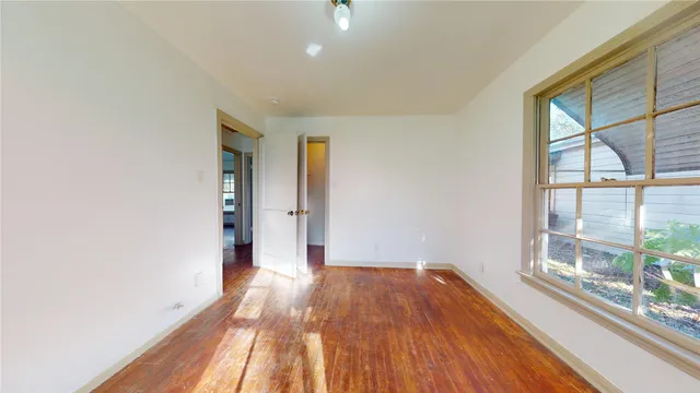 $1,600 | 3826 Landa Lane, Houston, TX 77023