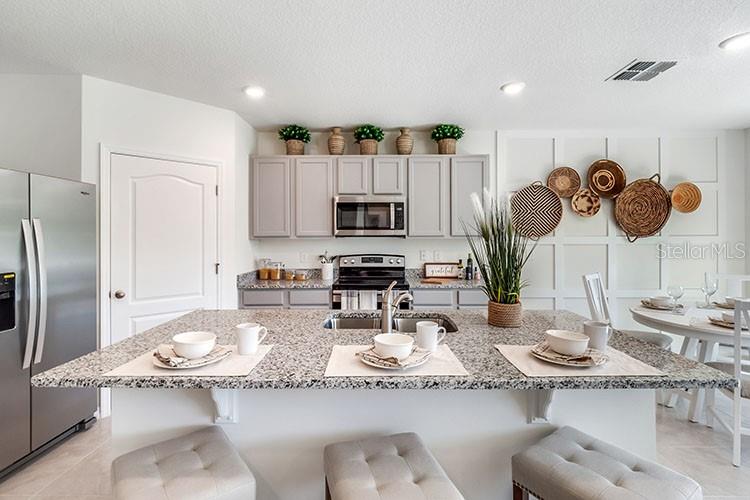 2780 House Finch Road St. Cloud, FL 34773 - Photo 8 of 45