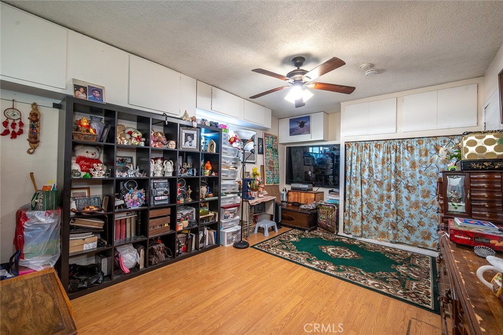5355 Cogswell Road El Monte, CA 91732 - Photo 11 of 33 a view of a workspace with furniture
