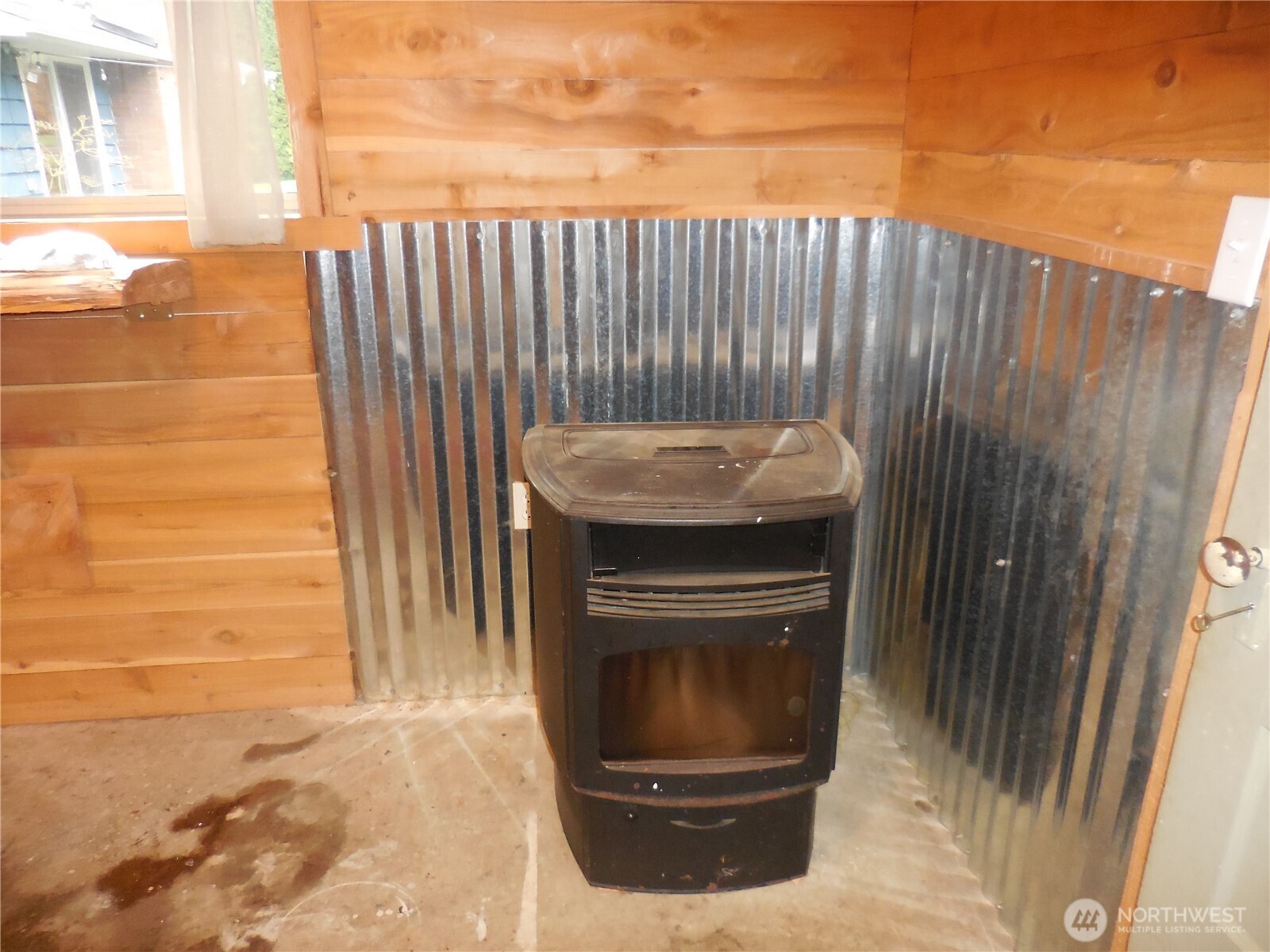 650 Southwest Dogwood Road Port Orchard, WA 98367 - Photo 13 of 40