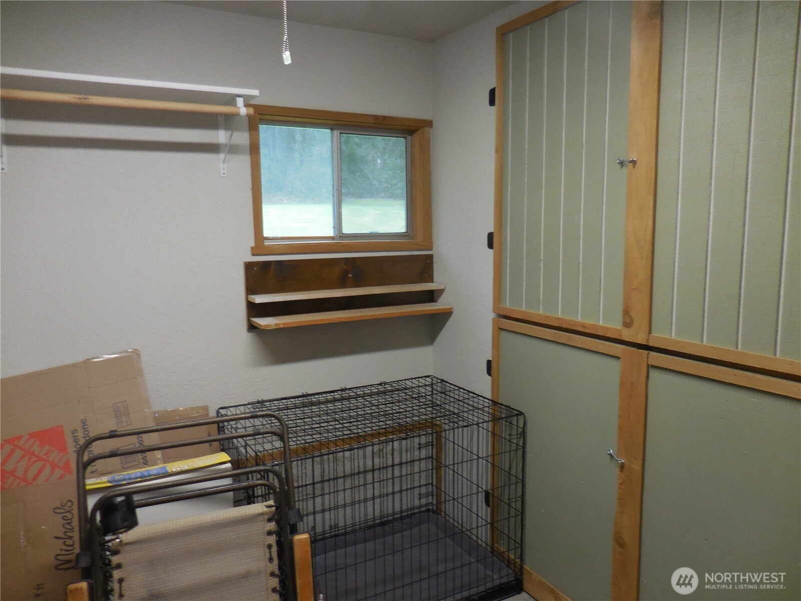 650 Southwest Dogwood Road Port Orchard, WA 98367 - Photo 14 of 40