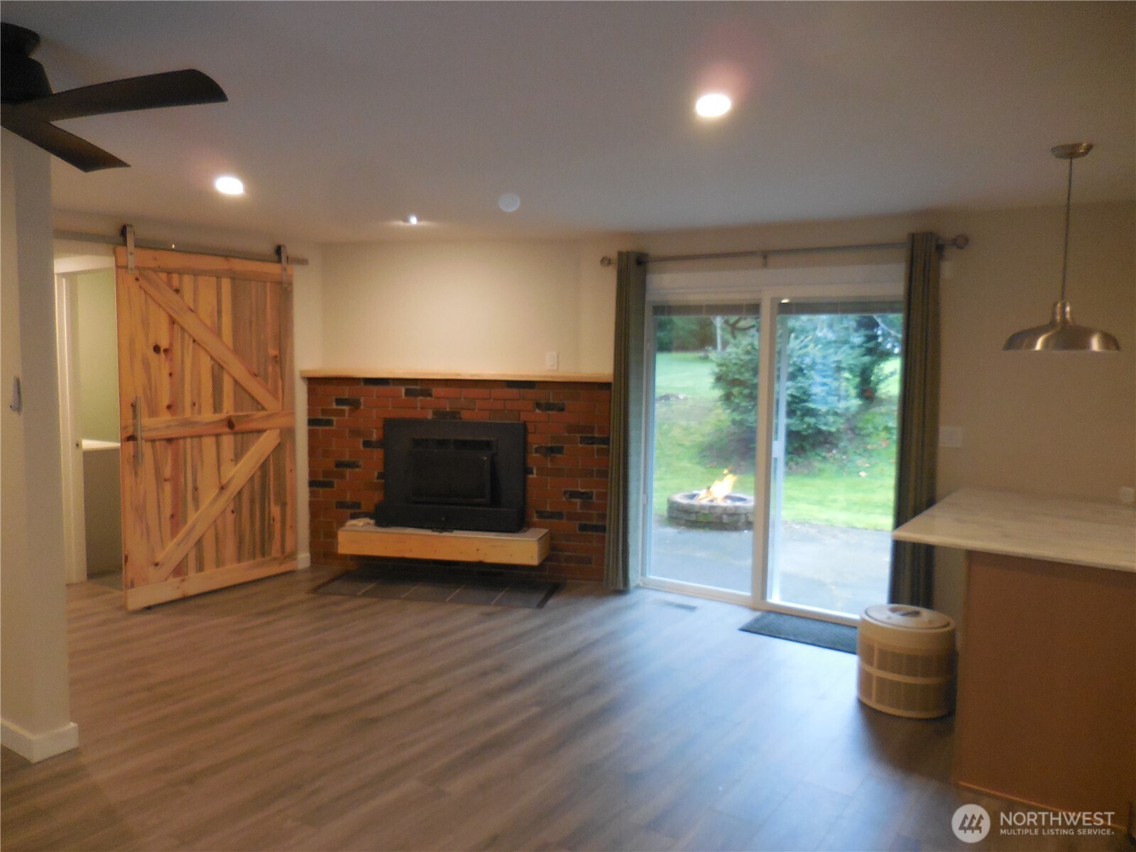 650 Southwest Dogwood Road Port Orchard, WA 98367 - Photo 17 of 40