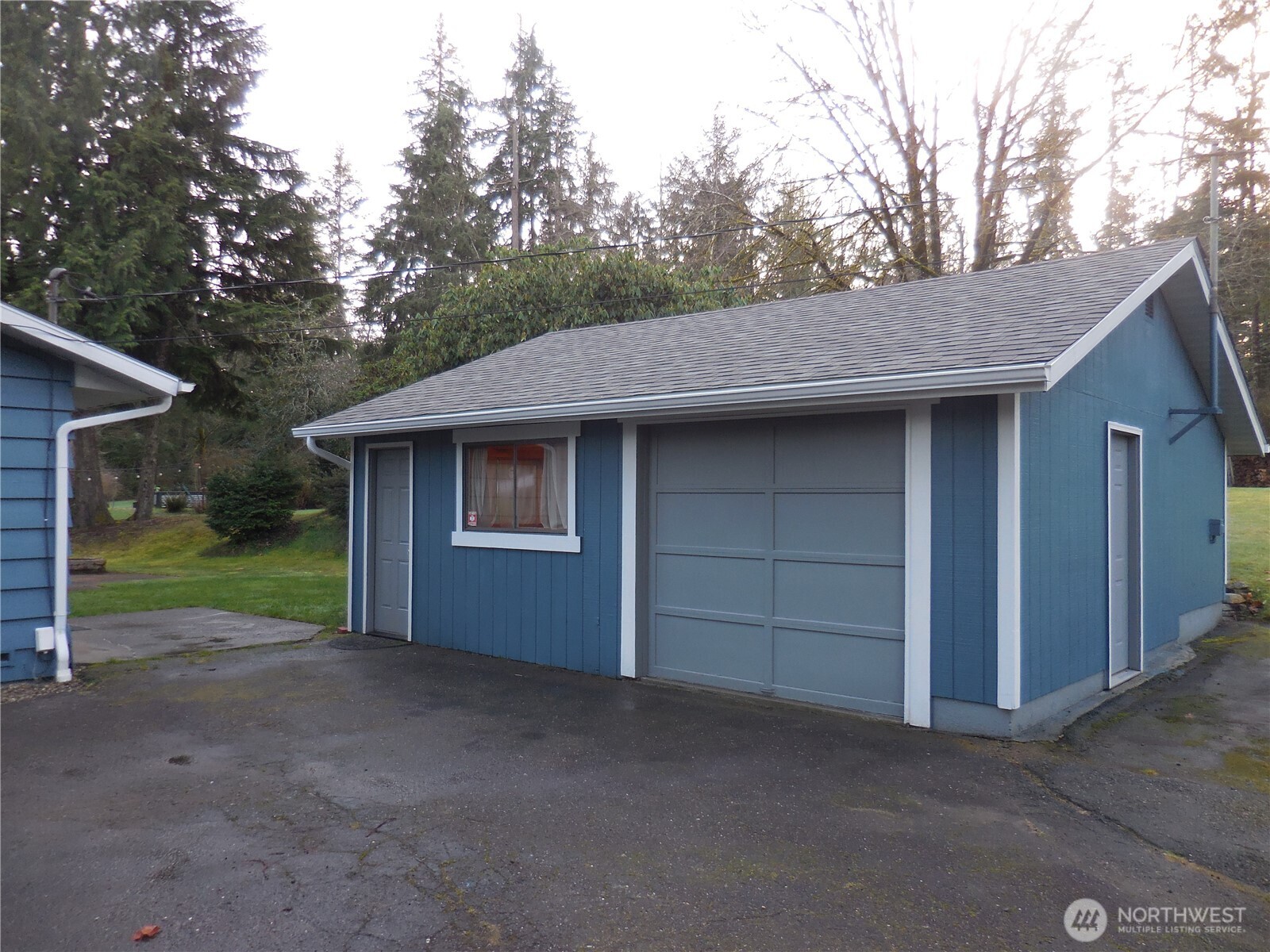650 Southwest Dogwood Road Port Orchard, WA 98367 - Photo 9 of 40