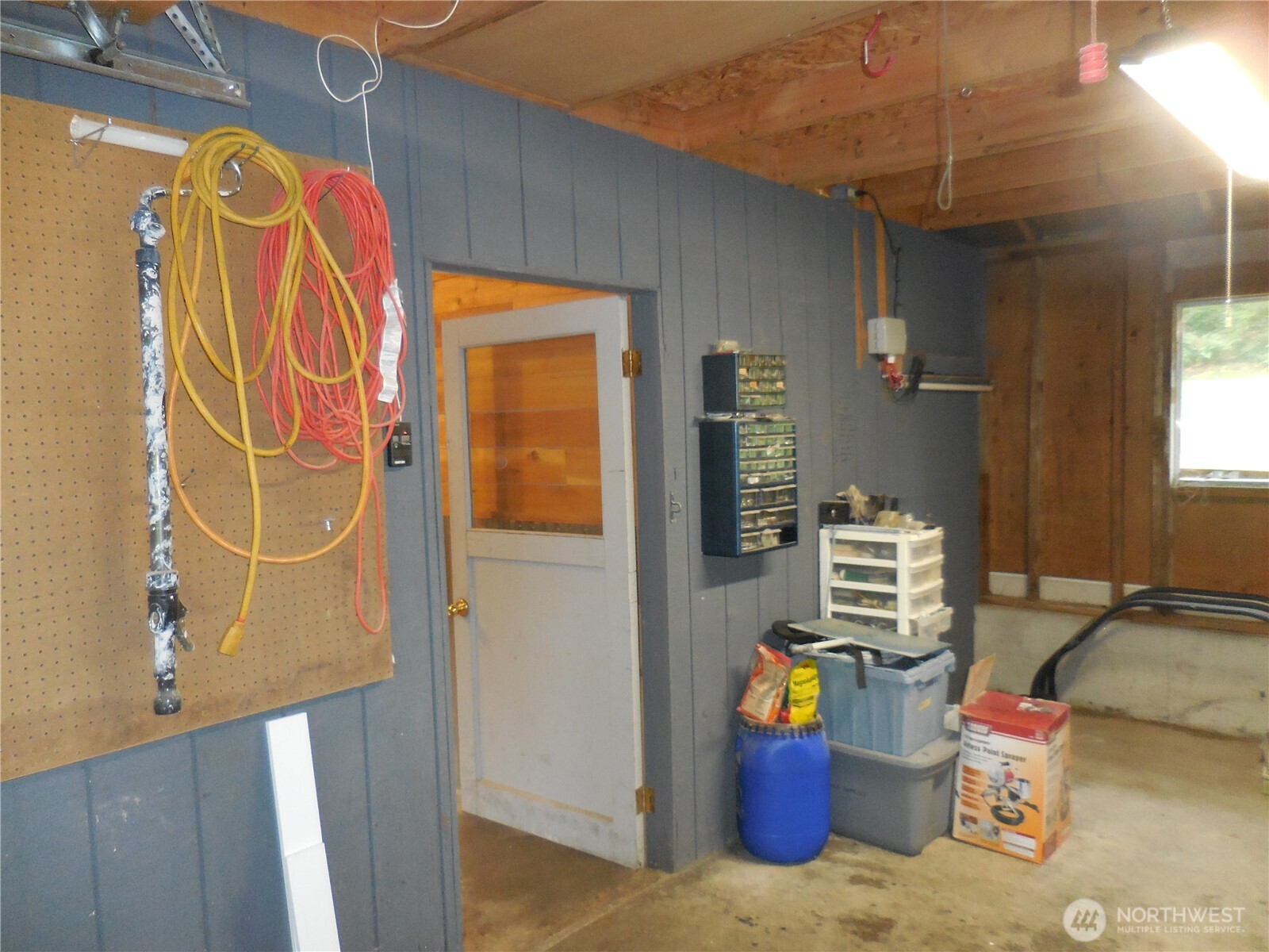 650 Southwest Dogwood Road Port Orchard, WA 98367 - Photo 10 of 40