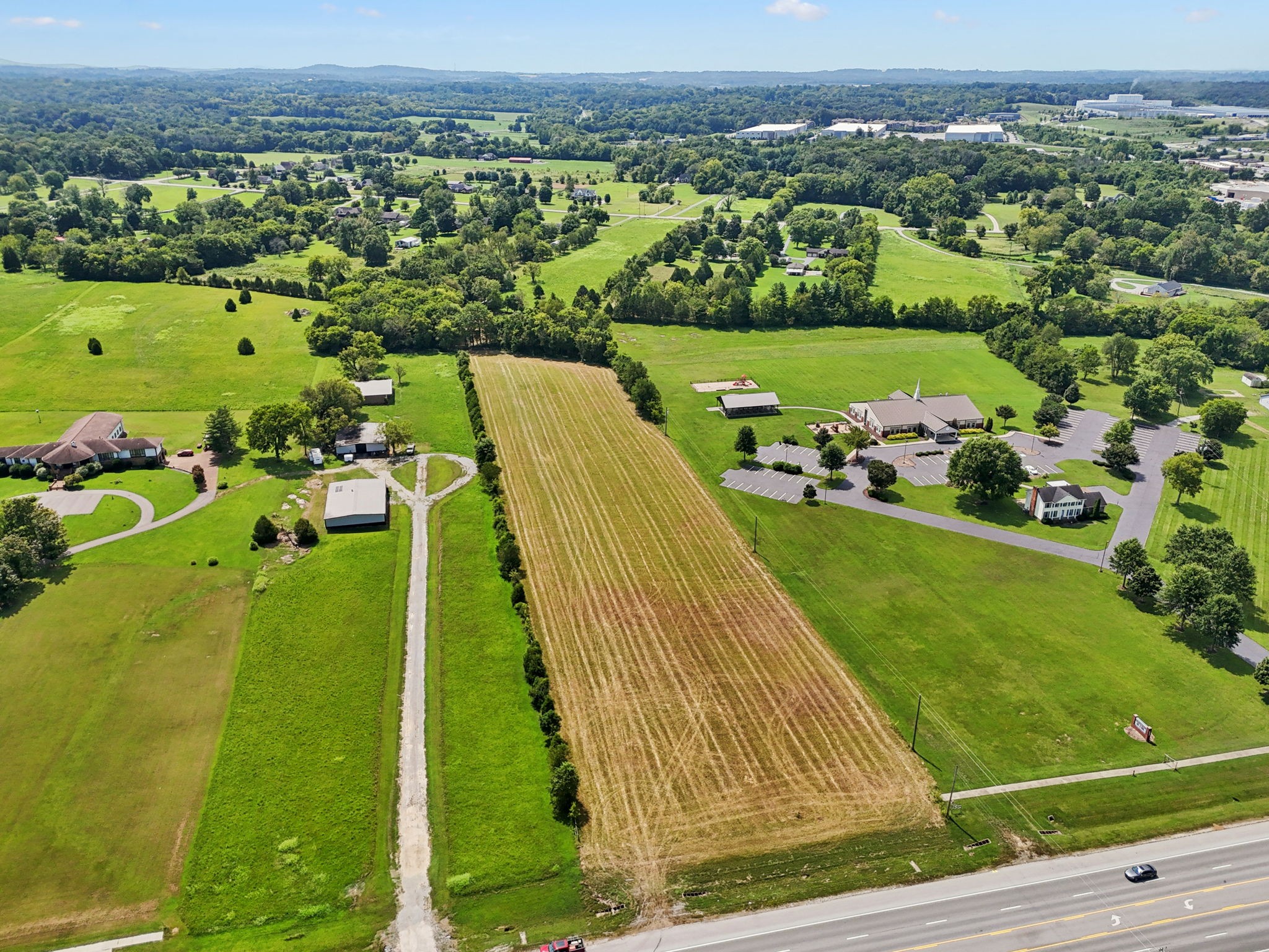 3 Lebanon Road Lebanon, TN 37087 - Photo 3 of 22 a view of a city