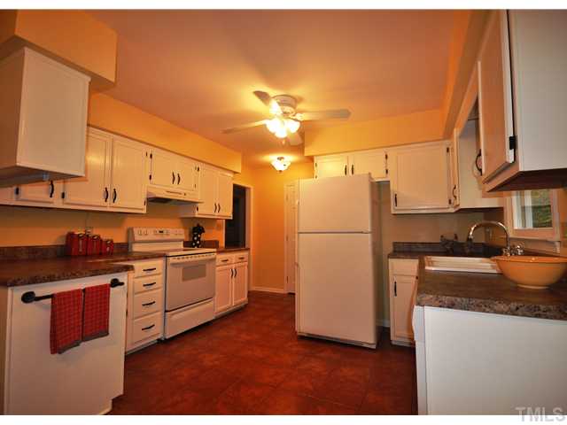 1631 Cash Road Creedmoor, NC 27522 - Photo 8 of 23 Gallery Image 8
